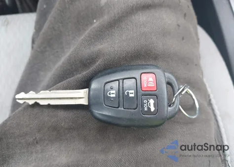 2018 Toyota Corolla Le z USA, uszkodzony, nr VIN 2T1BURHE1JC095919